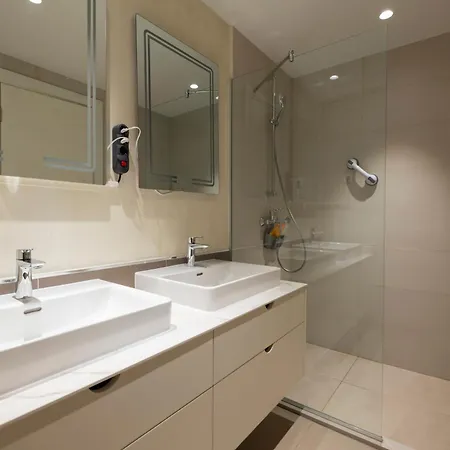 Belgrade Waterfront By Central Business Apartment Exterior photo