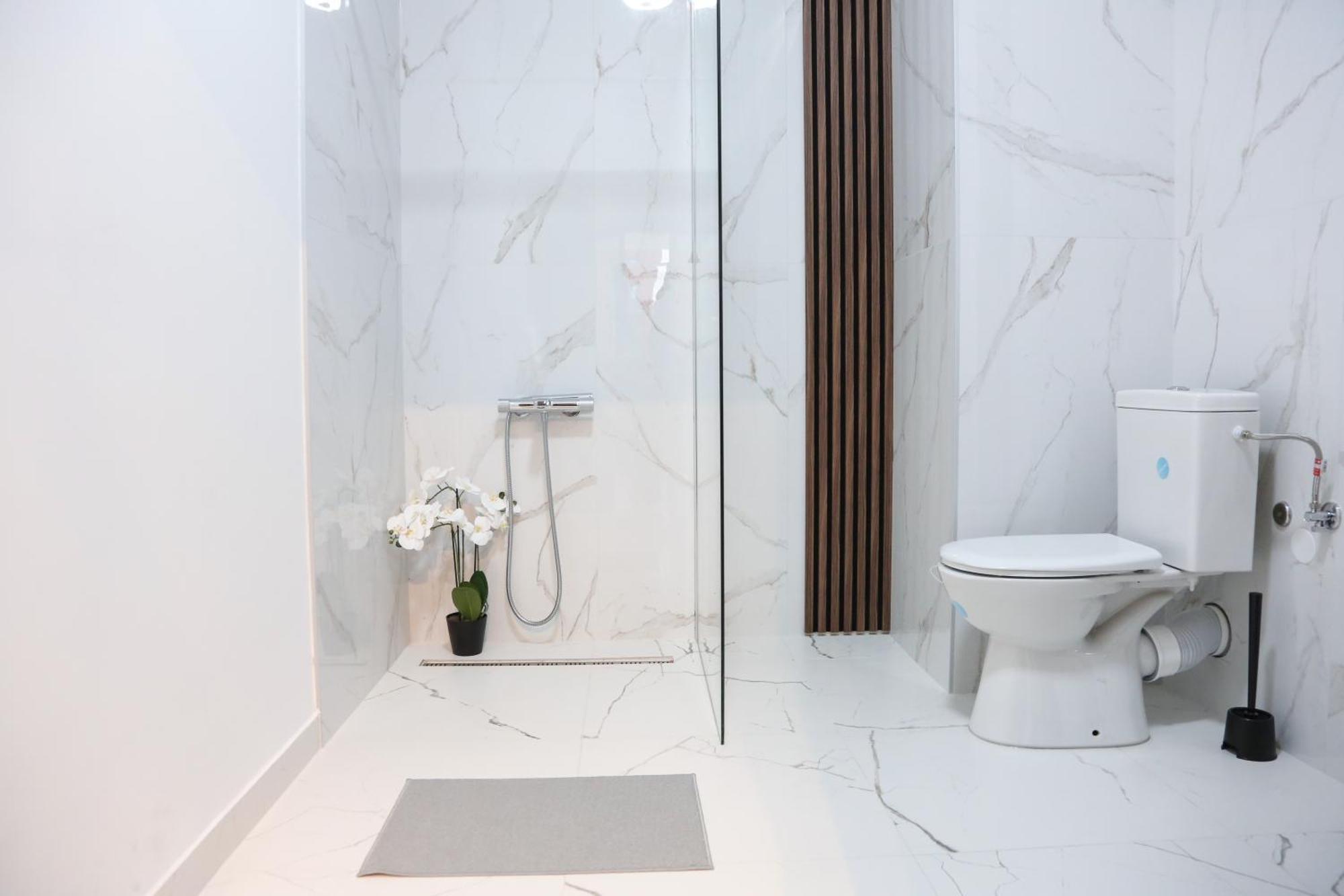 Apartment Waterfront By Business Belgrade